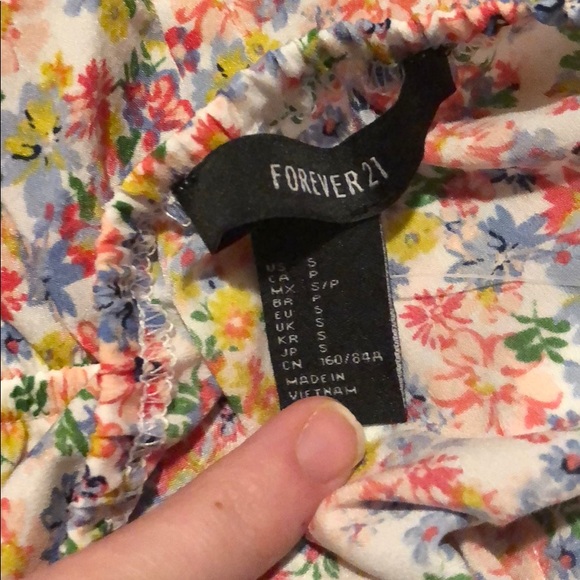 Floral tank top - Picture 6 of 6